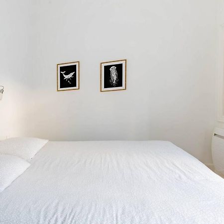 Superbe Duplex De 70M2 Avec 2 Chambres En Hyper Centre Au Calme Sur Cour Classe 3 Etoiles Avec Parking En Option La Rochelle  Ngoại thất bức ảnh